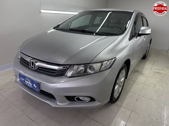 HONDA CIVIC 1.8 LXS 16V FLEX 4P AUTOMÁTICO